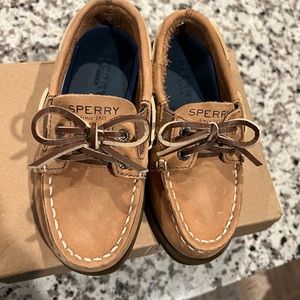 Toddler Sperrys size 9